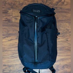 Mystery Ranch Urban Assault 24 L Triple Black